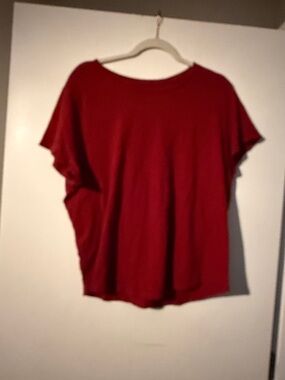 3/$17 Old Navy Red Women's Tee